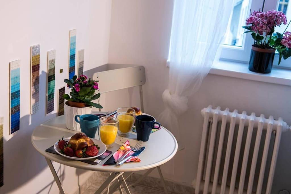 Gorgeous Flat Right Near The City Center Budapest Ngoại thất bức ảnh