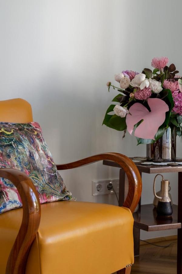 Gorgeous Flat Right Near The City Center Budapest Ngoại thất bức ảnh